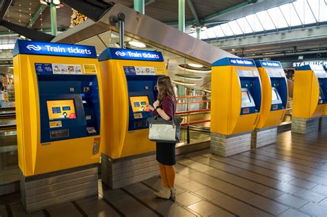 how to get from schiphol airport to rotterdam