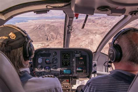 how to get helicopter pilot salary