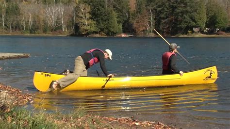 Yellow Canoe on Body of Water · Free Stock Photo