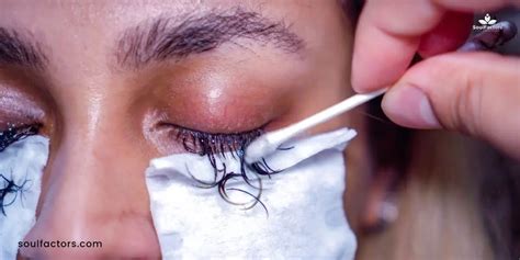 how to get rid of eyelash extensions