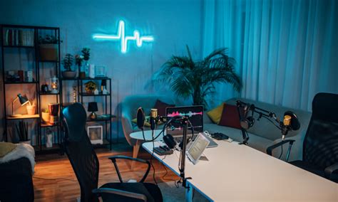 Get Started in Voice Over Debbie Grattan Voice Over Talent