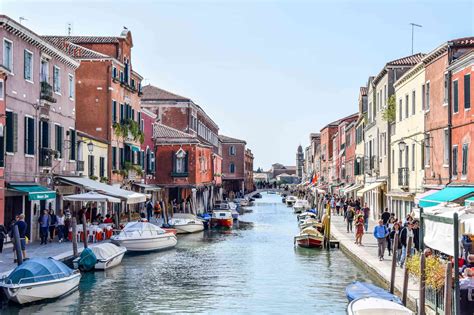 Exploring Murano local Venice Teaspoon of Nose