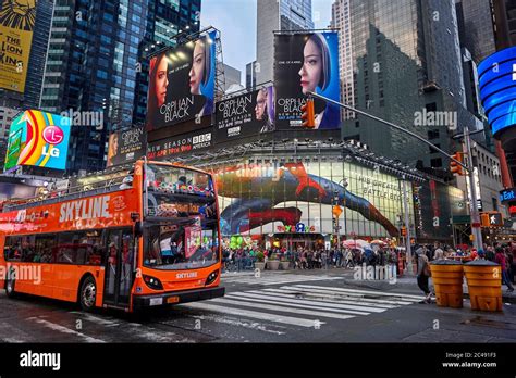 How To Get To Times Square By Bus