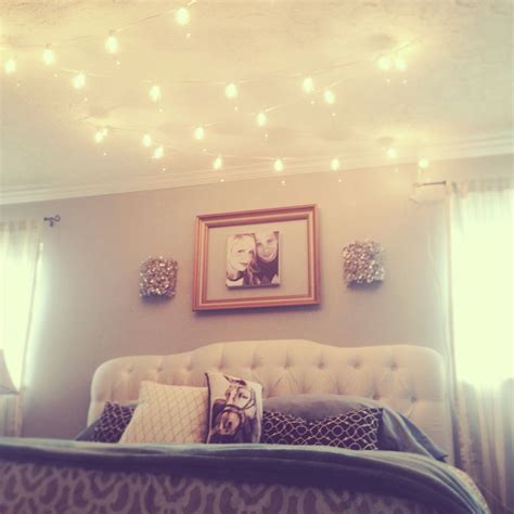 How To Hang Globe Lights In Bedroom