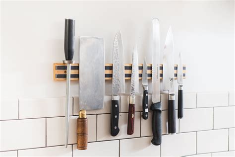 How To Hang Knife Rack