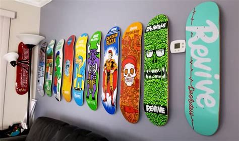 how to hang skateboard deck on wall without nails