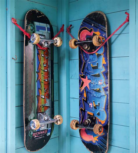 how to hang skateboard on wall