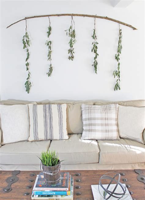 How To Hang Tree Branches On Wall