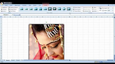 How To Insert Picture Frame In Excel