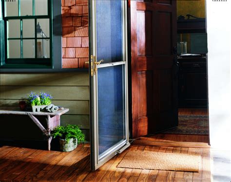 how to install a anderson screen door