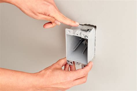 How To Install A Electrical Box In Drywall