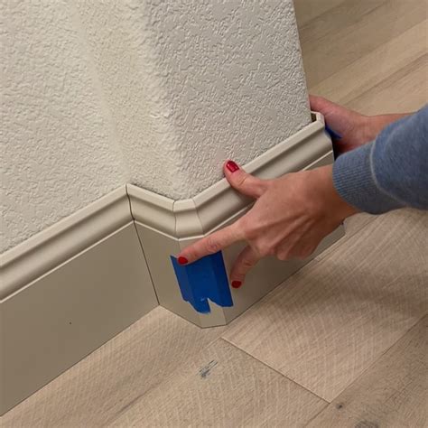 How To Install Baseboard On A Rounded Corner