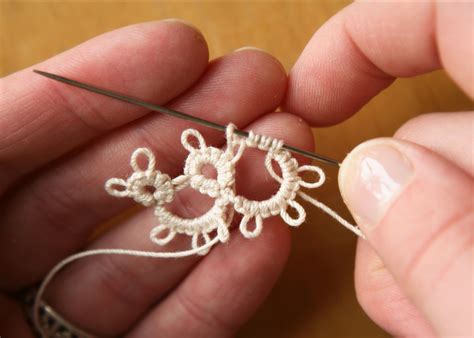 How To Join Thread In Tatting