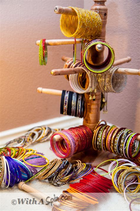 How To Keep Bangles Organized