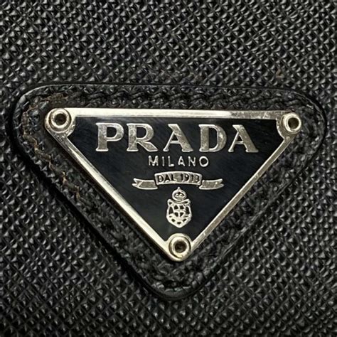 how to know if prada is authentic