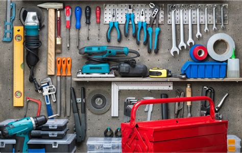 How To Maintain Hardware Tools