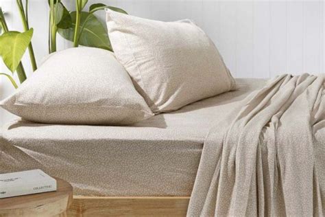 How To Maintain Linen Sheets