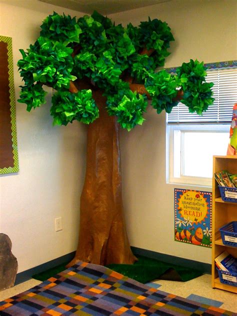 How To Make A 3D Tree For Classroom