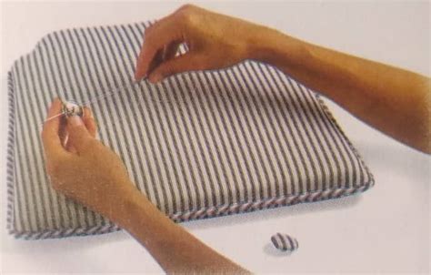 How To Make A Bench Cushion With Buttons