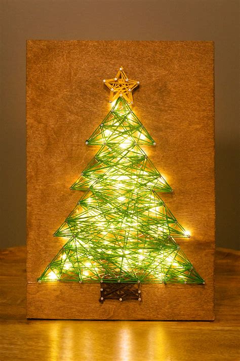 How To Make A Christmas Tree With String