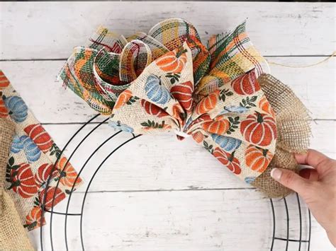 How To Make A Fall Wreath With Deco Mesh