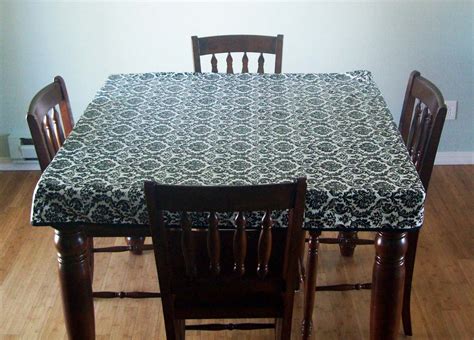 How To Make A Fitted Rectangle Tablecloth