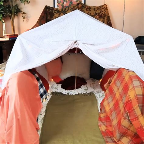 How To Make A Fort With Sheets