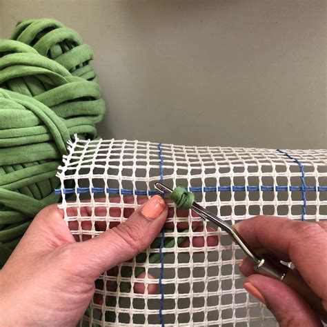 How To Make A Hook And Loop Rug