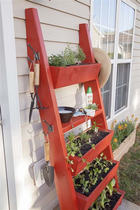 How To Make A Ladder Planter