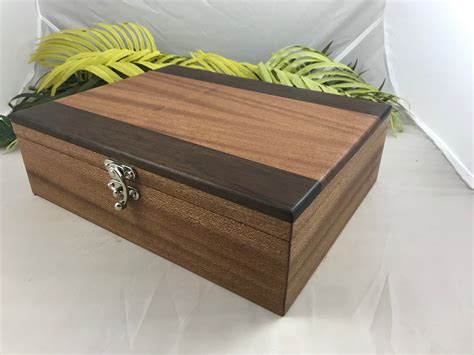 How To Make A Large Keepsake Box