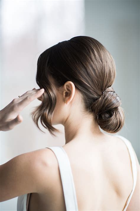  79 Stylish And Chic How To Make A Low Bun For Wedding Trend This Years