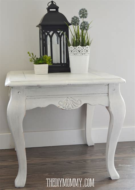 How To Make A Painted Side Table