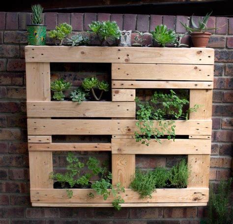 How To Make A Pallet Into A Wall Planter