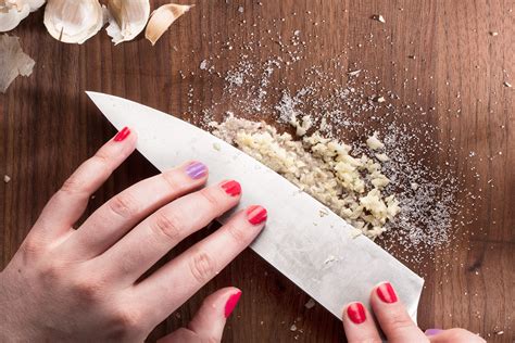 how to make a paste without a blender