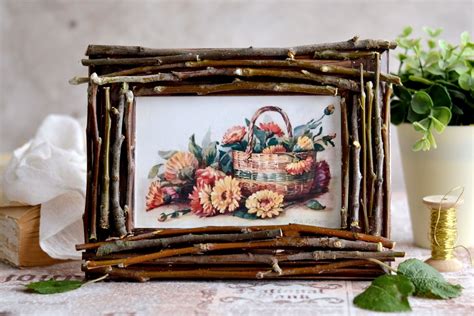 How To Make A Picture Frame Rustic