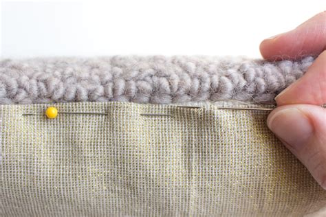 How To Make A Pillow With Needle And Thread