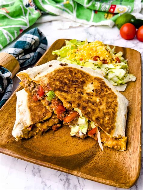 How To Make A Quesadilla With A Wrap
