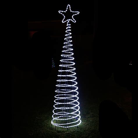 How To Make A Rope Light Tree