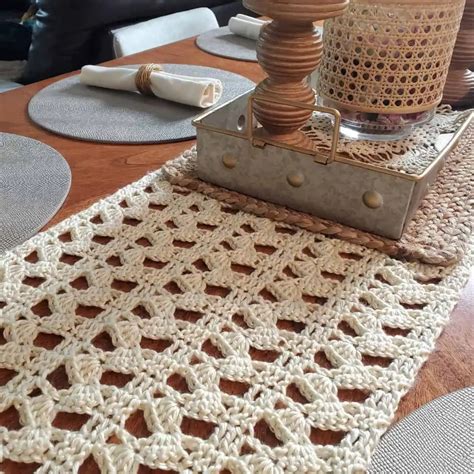 How To Make A Table Runner In Crochet