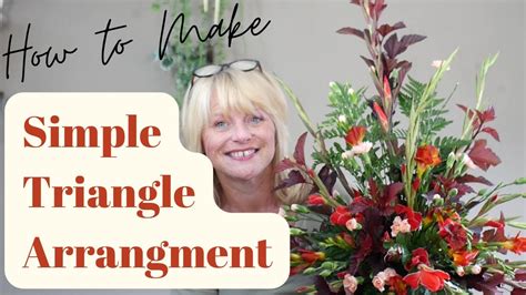 How To Make A Triangular Floral Arrangement