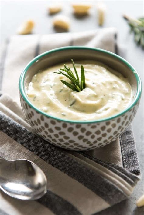 how to make aioli from scratch