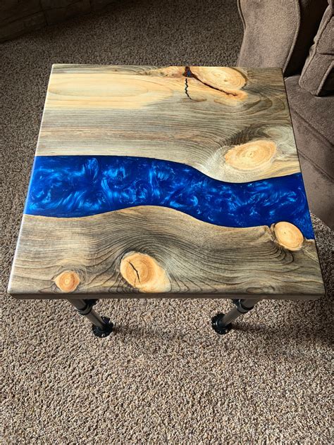 How To Make An Epoxy End Table
