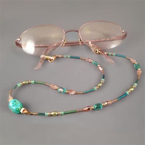 How To Make Beaded Eyeglass Chain