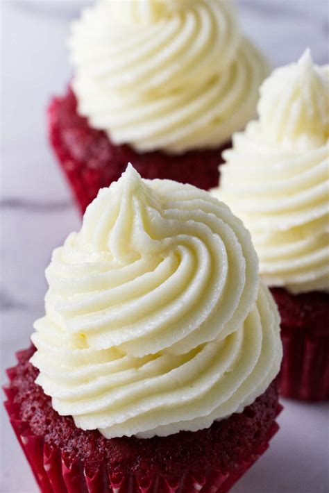 how to make buttercream frosting cream cheese