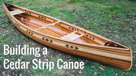 Here How to enter a canoe Inside the plan
