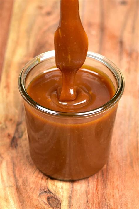 how to make caramel sauce from caramels