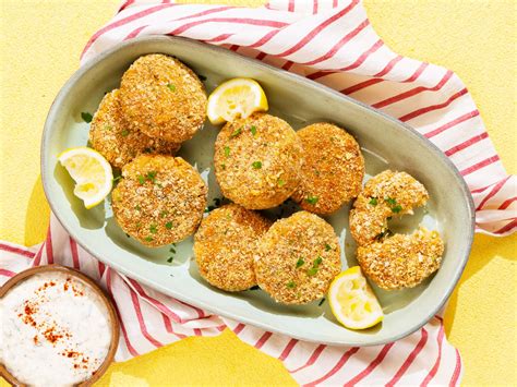 How To Make Deviled Crab Cakes