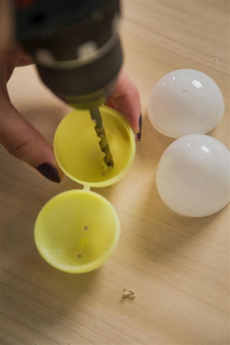 How To Make Easter Egg Lights