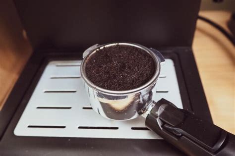 How To Make Espresso With Coffee Grounds