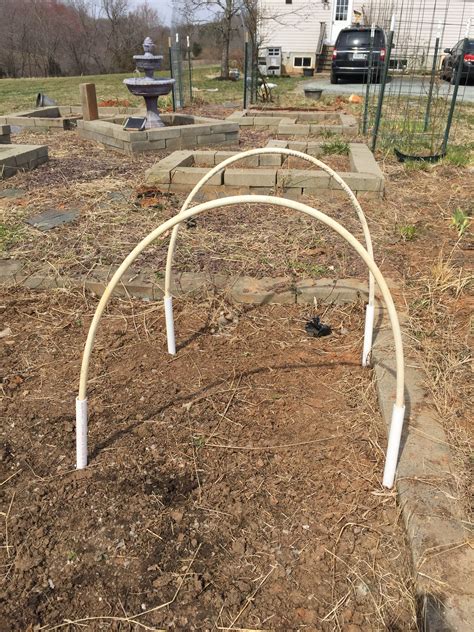 how to make garden hoops